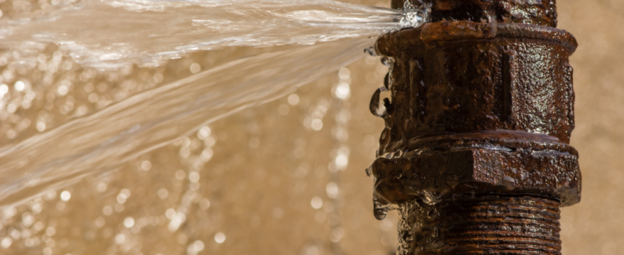Tips for Hiring Professional Plumber for Water Pipe Repair