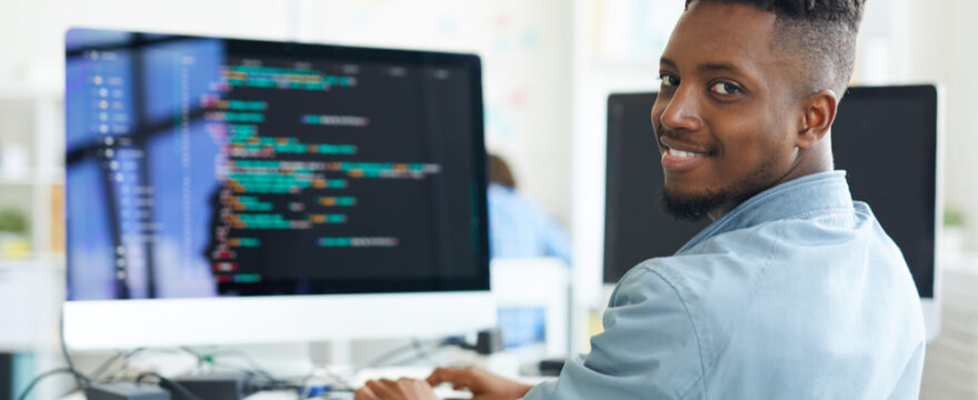 8 Skills to Have to Become a Software Engineer